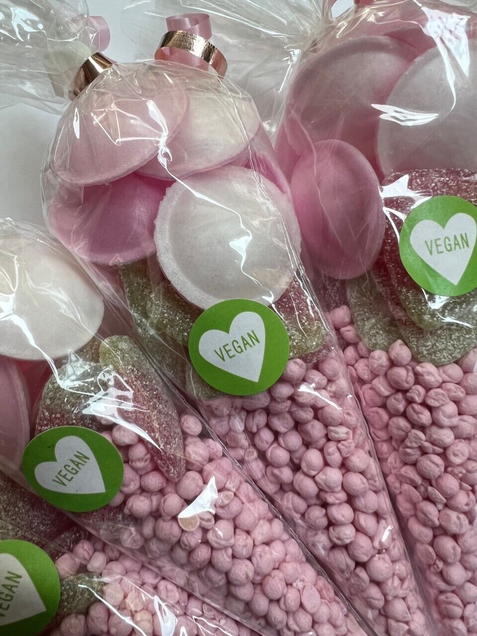 Vegetarian Vegan Pink Sweet Candy Cones Sweets Party Bags Filled Bag Sweet Cone